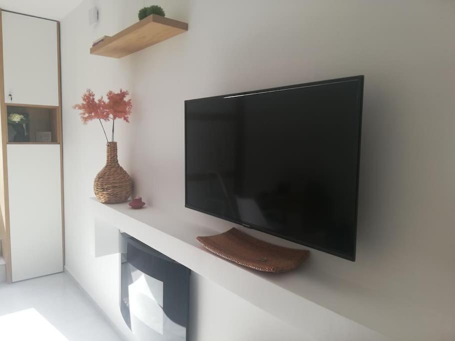 Brio Luxurious Urban Stay In Heraklio,Wifi,Αc Iraklio Exterior foto