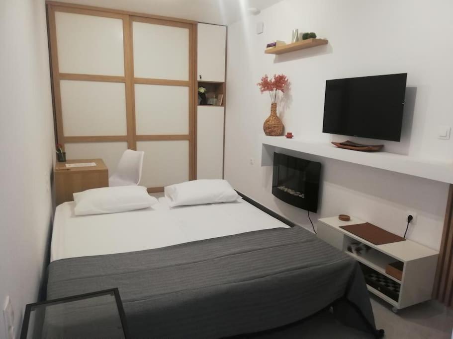 Brio Luxurious Urban Stay In Heraklio,Wifi,Αc Iraklio Exterior foto